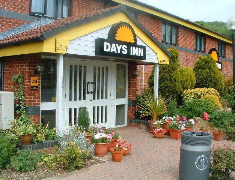 Days Michaelwood M5 Hotel Falfield
