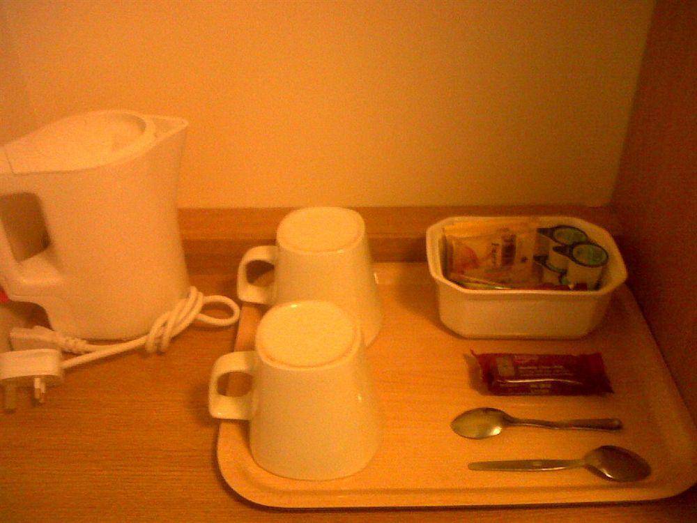 Days Michaelwood M5 Hotel 3*